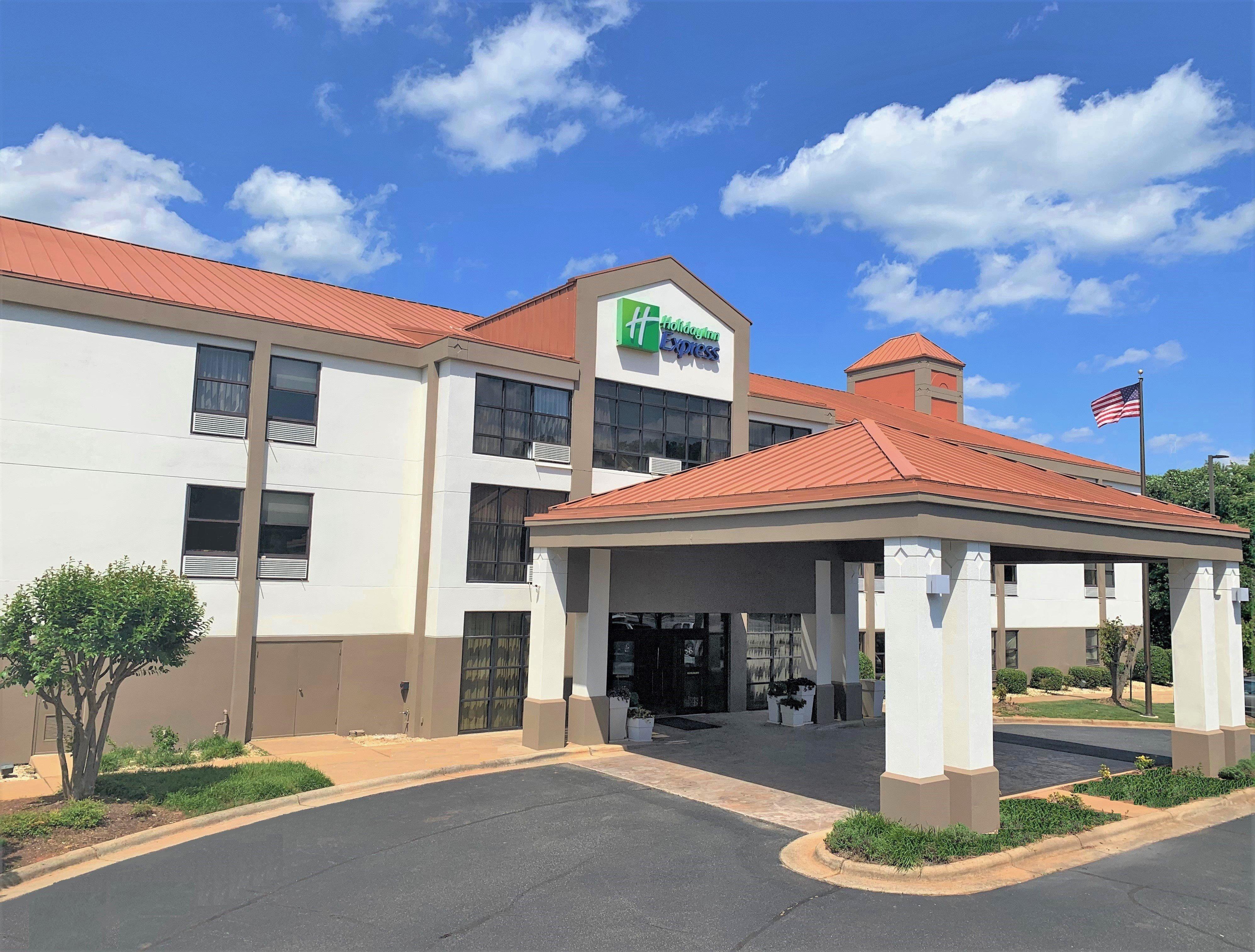 Holiday Inn Express Hillsborough-Durham Area By Ihg Kültér fotó